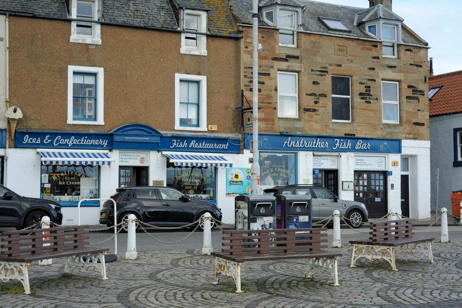 Shopfronts on Harbour Street